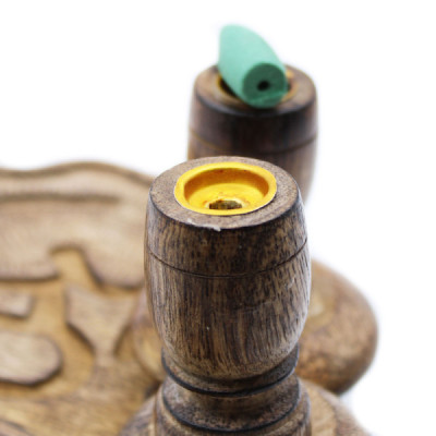 Drewniany kominek backflow - Budda Z Mosiądzu | Sklep Kardamon | Aromaterapia | Relax | Medytacja Drewniany kominek backflow - Budda Z Mosiądzu | Sklep Kardamon | Aromaterapia | Relax | Medytacja