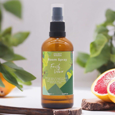 Świeża Wetyweria - Letnia Mgiełka Zapachowa 100ml Świeża Wetyweria - Letnia Mgiełka Zapachowa 100ml