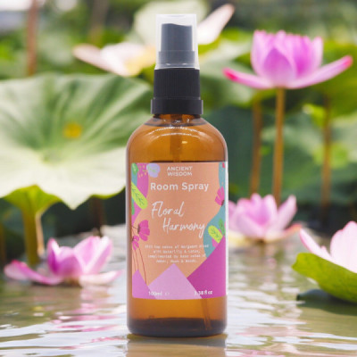Kwiatowa Harmonia - Elegancka Mgiełka Zapachowa 100ml Kwiatowa Harmonia - Elegancka Mgiełka Zapachowa 100ml
