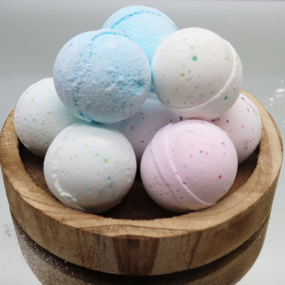 Aromaterapeutyczna kula do kąpieli Odprężenie, 120 g Aromaterapeutyczna kula do kąpieli Odprężenie, 120 g