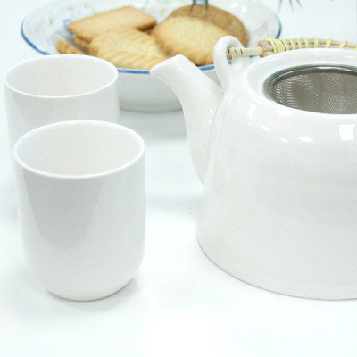 Ceramiczny czajnik do herbaty 850 ml - SklepKardamon Ceramiczny czajnik do herbaty 850 ml - SklepKardamon