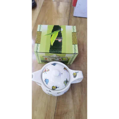 Ceramiczny czajniczek do herbaty 350 ml - SklepKardamon Ceramiczny czajniczek do herbaty 350 ml - SklepKardamon