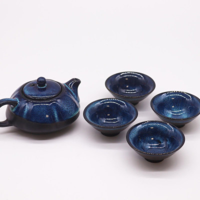 Ceramiczny czajniczek do herbaty 200 ml - SklepKardamon Ceramiczny czajniczek do herbaty 200 ml - SklepKardamon