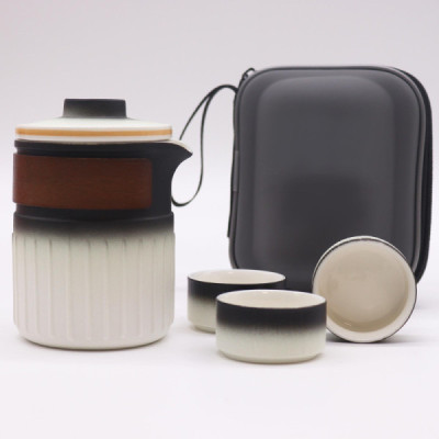 Podróżny zestaw do parzenia herbaty 0.3l - 3 kubeczki, etui