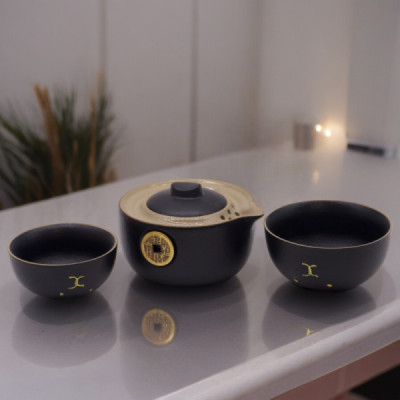 Zestaw do herbaty Kot Szczęścia czarny - ceramiczny, podróżny