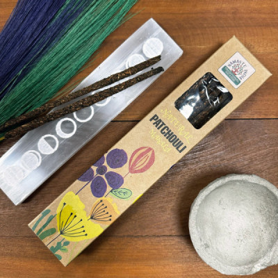 Kadzidełka Botaniczne Namaste - Paczula | Sklep Kardamon | Aromaterapia | Relax | Medytacja Kadzidełka Botaniczne Namaste - Paczula | Sklep Kardamon | Aromaterapia | Relax | Medytacja